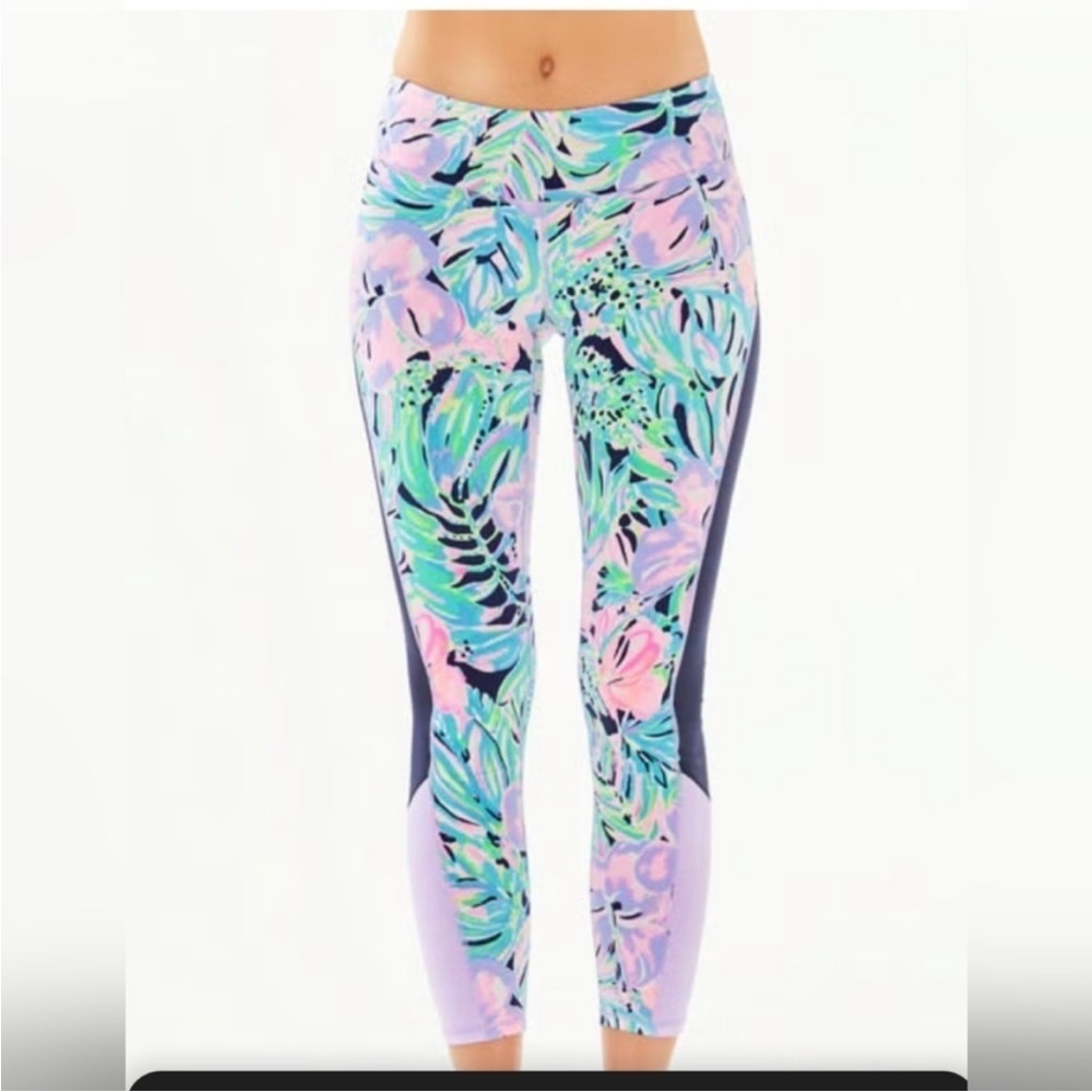 Lilly Pulitzer Weekender leggings tropical colorful Capri luxletic pink green XS